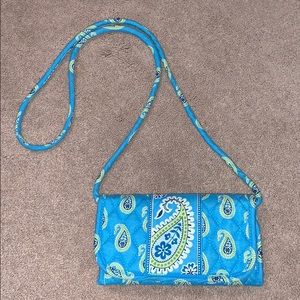 🦋 VERA BRADLEY 🦋 Crossbody Wallet